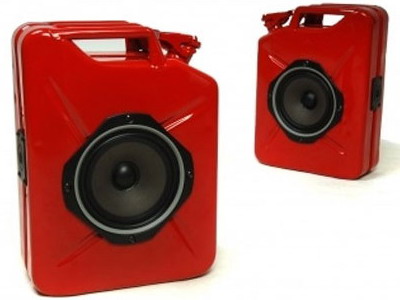   Jerrycan Gas Can Speakers  .